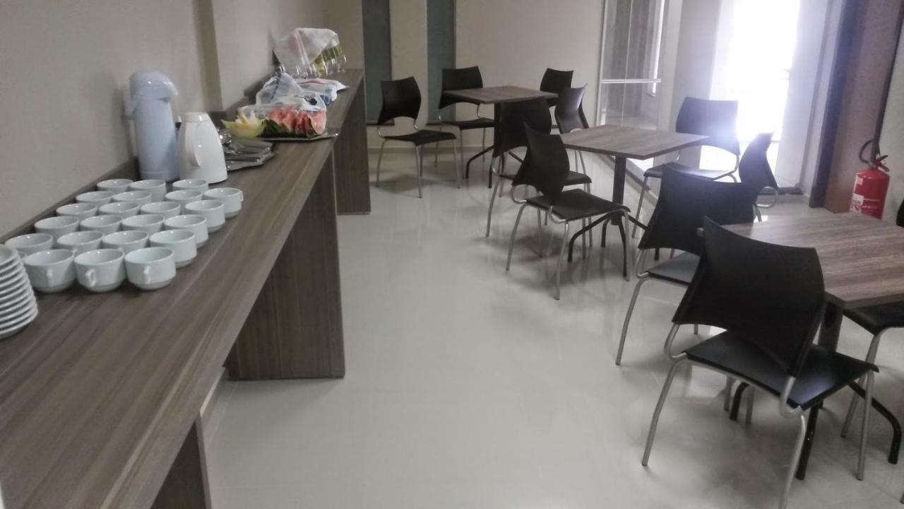 Topazio Park Hotel Afranio Bagian luar foto
